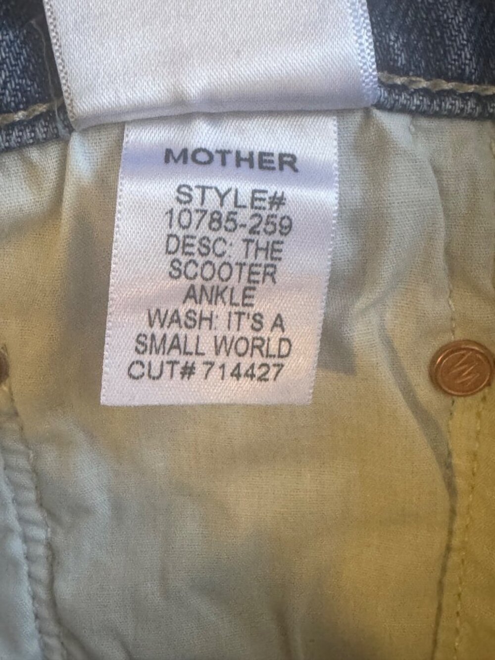 MOTHER The Scooter High Rise Ankle Bootcut Jeans It's A Small World Size 27 - Picture 16 of 16